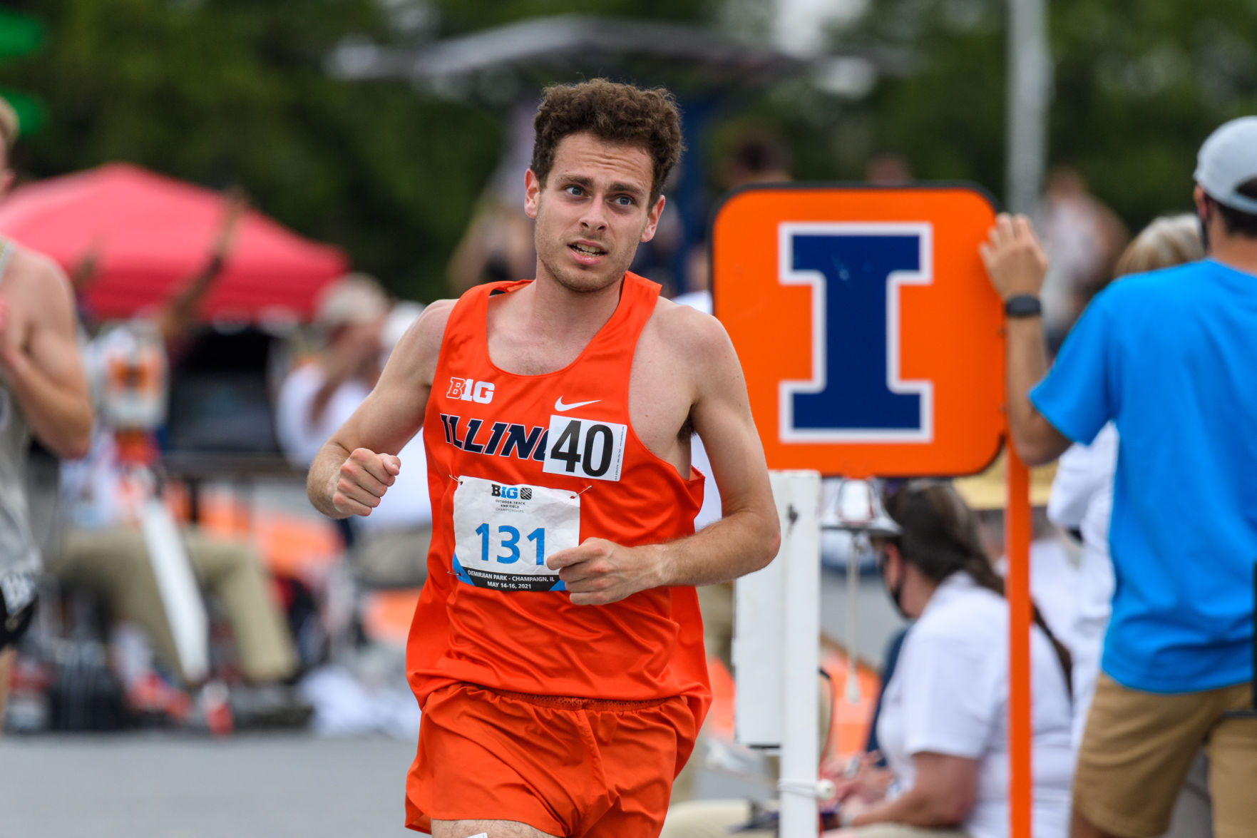 Jon Davis UI track